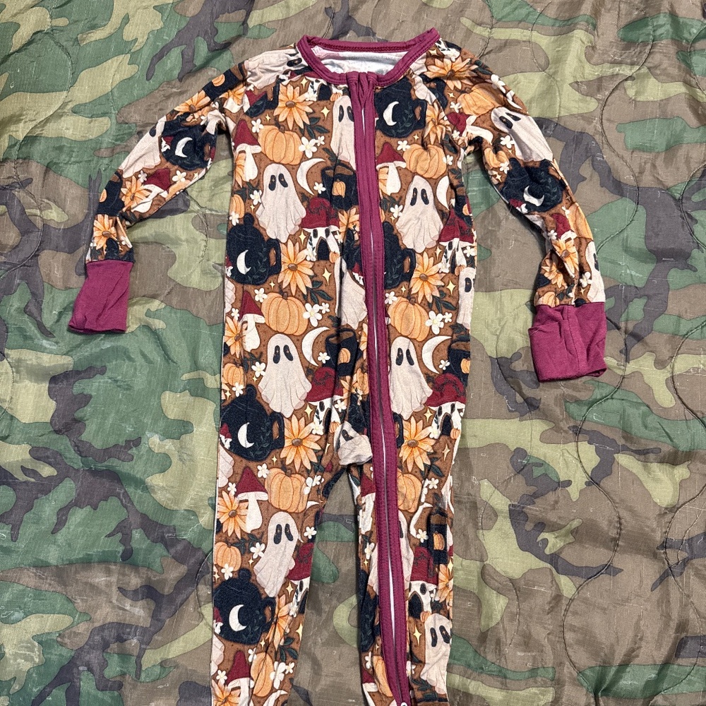Eleanor’s Boutique bamboo zippie